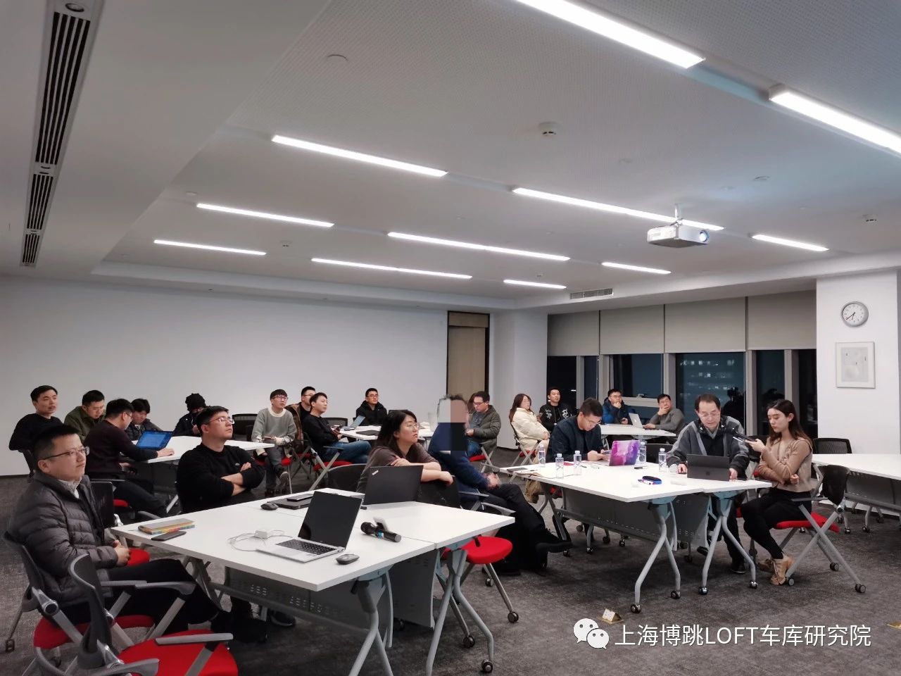 江西杭州LOFT车库专题会